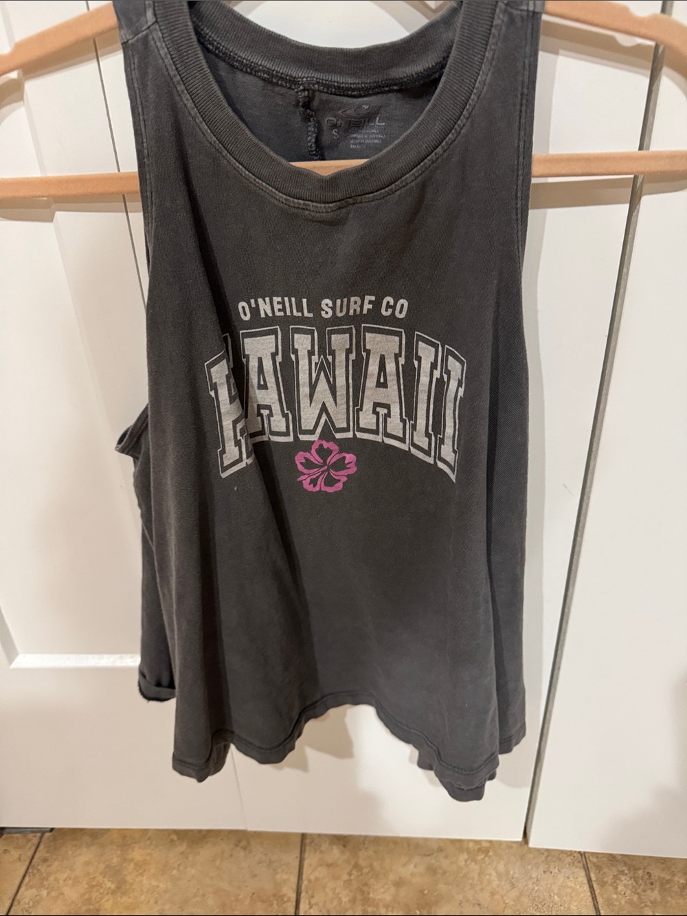 O'Neill Charcoal Tank with Pink Hibiscus Graphic